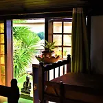 Lagoa Beach Hostel Buzios
