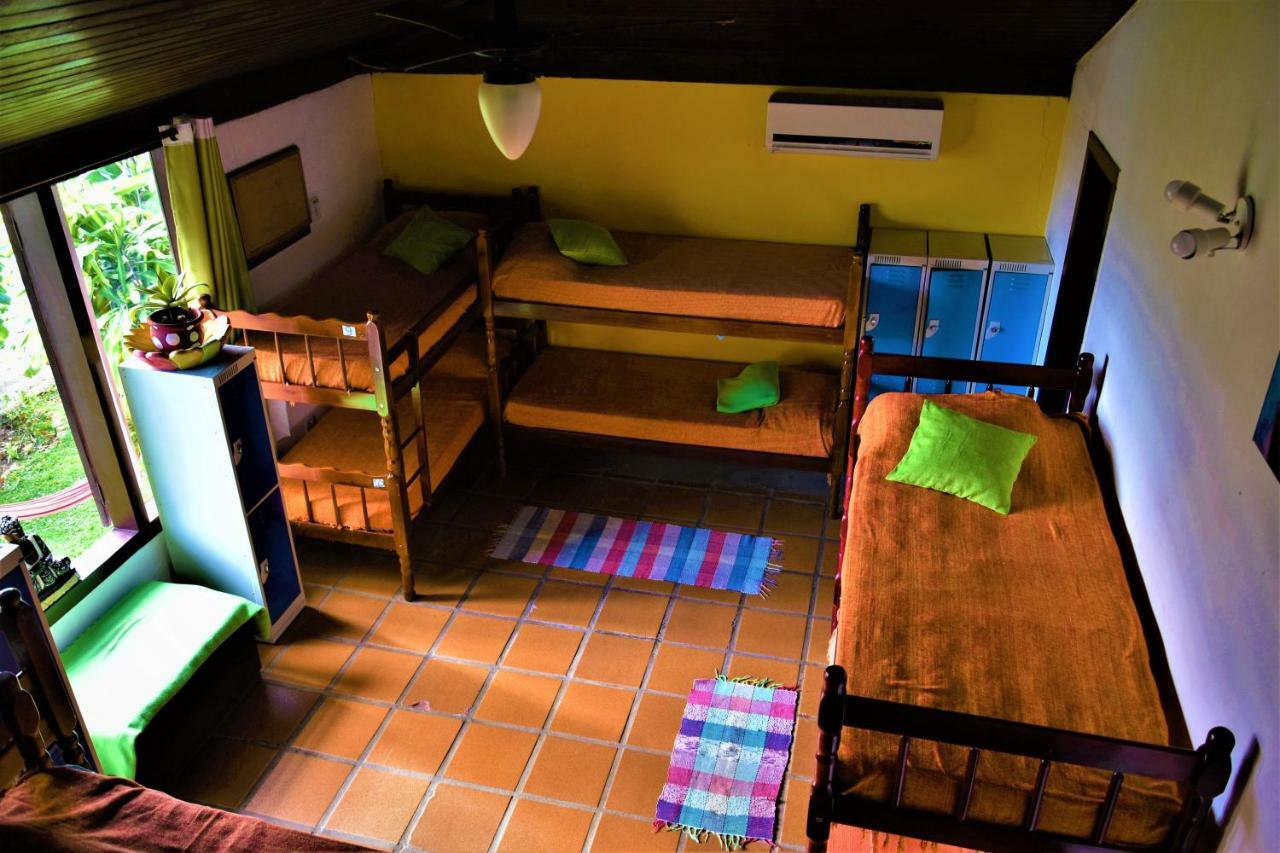 Lagoa Beach Hostal *
