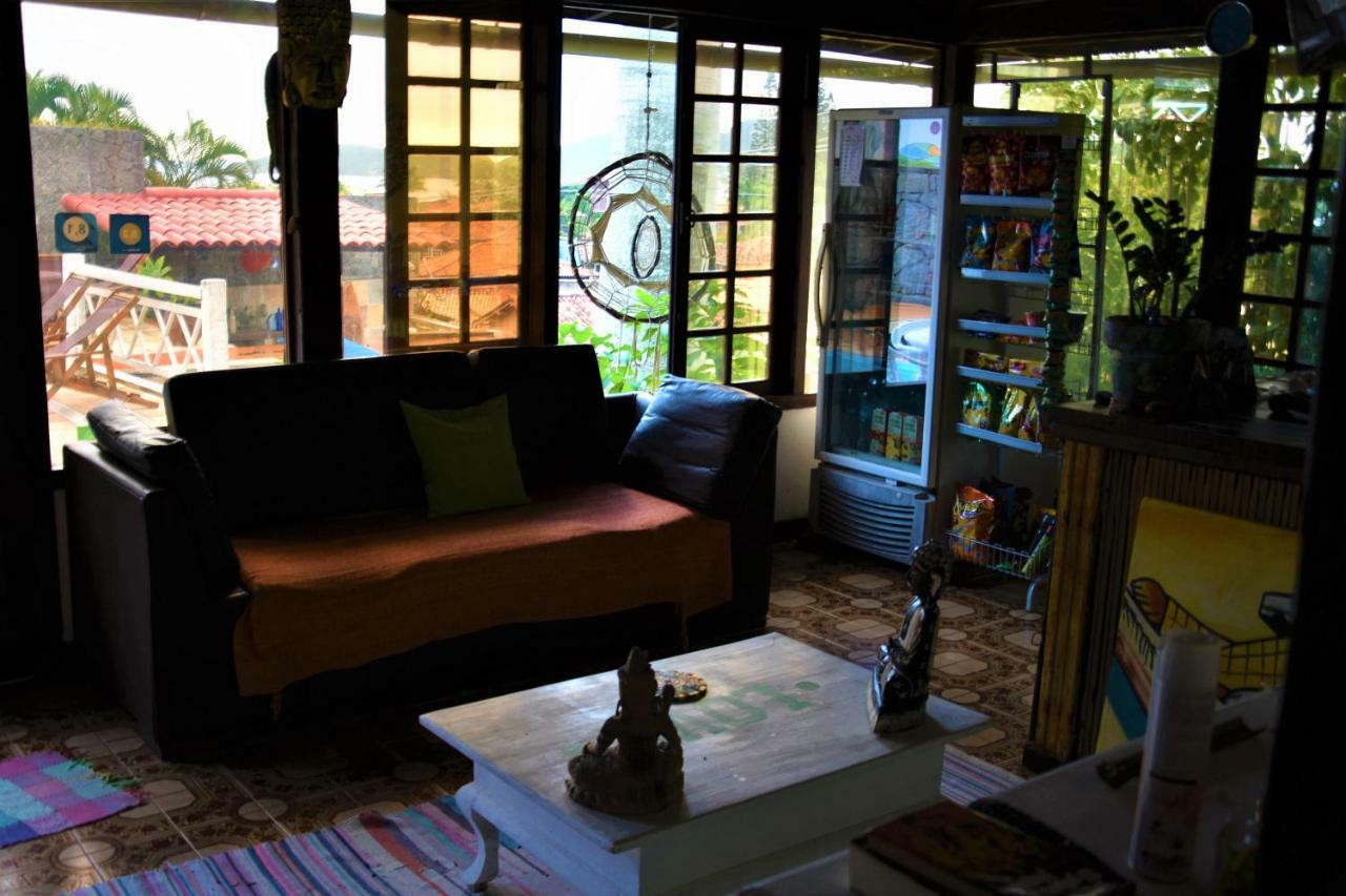 Hostal Lagoa Beach